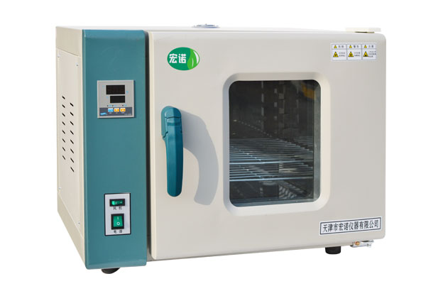 101系列电热鼓风干燥箱